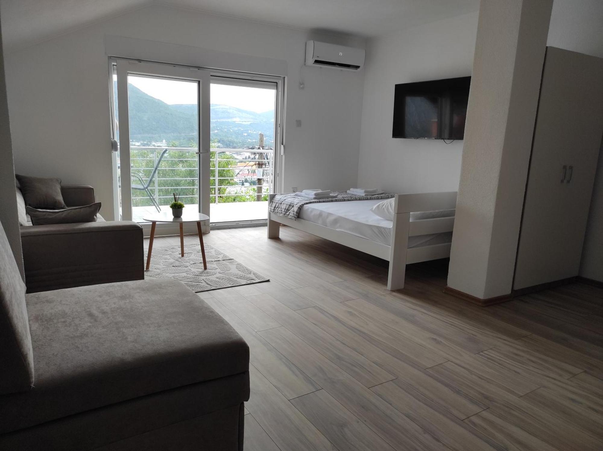 View Of The City - Studio Apartment Mostar Kültér fotó